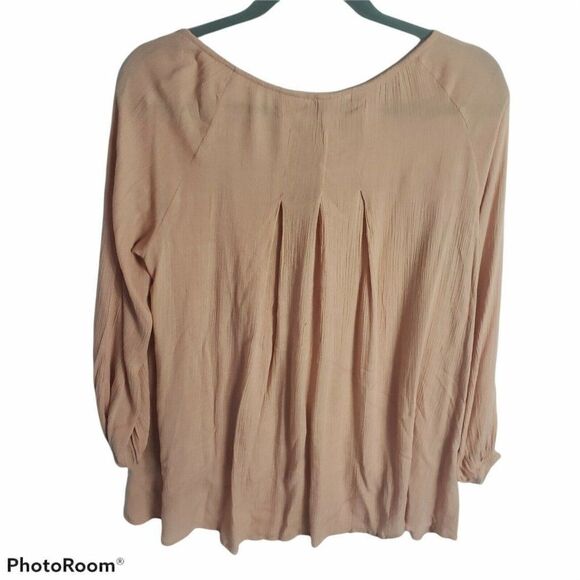 Oddi Peach With Crochet Details Pheasant Blouse - Picture 4 of 8